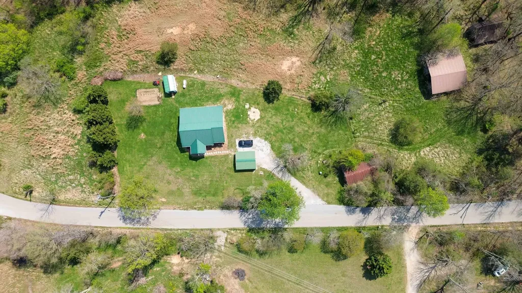 1494 Lum Strunk Road Strunk KY 42649