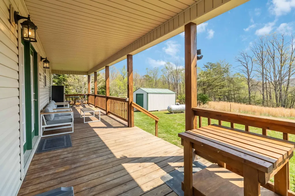 1494 Lum Strunk Road Strunk KY 42649
