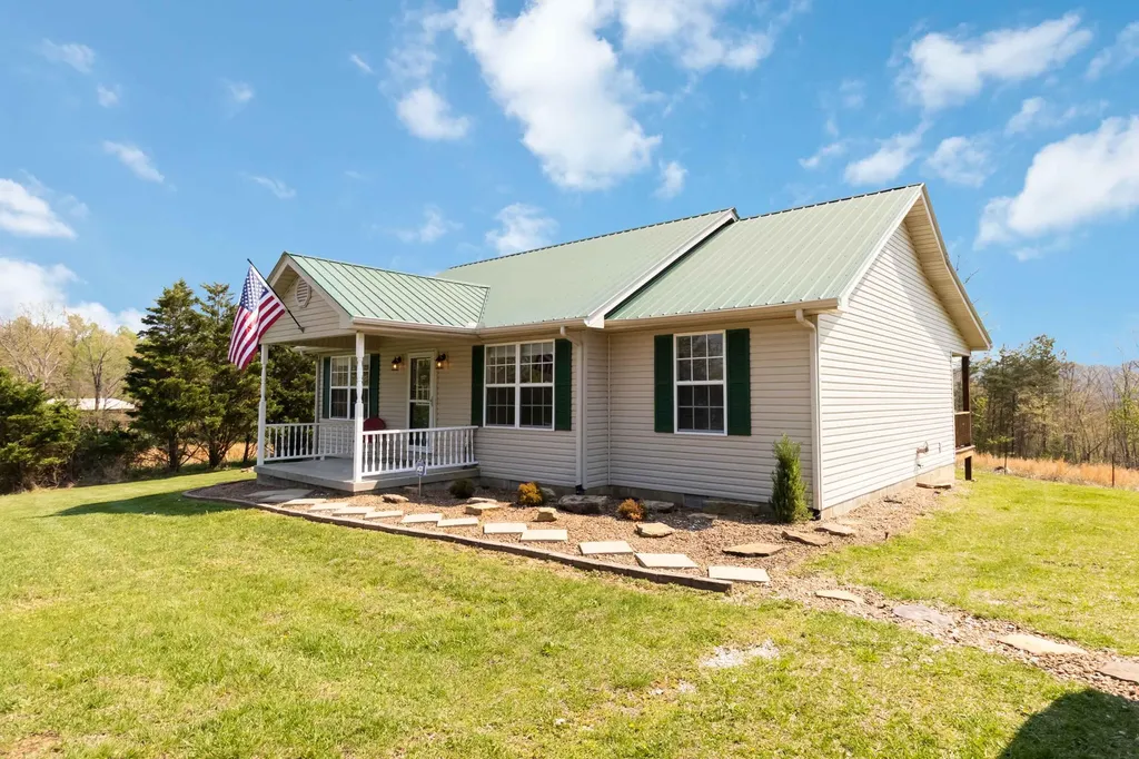 1494 Lum Strunk Road Strunk KY 42649