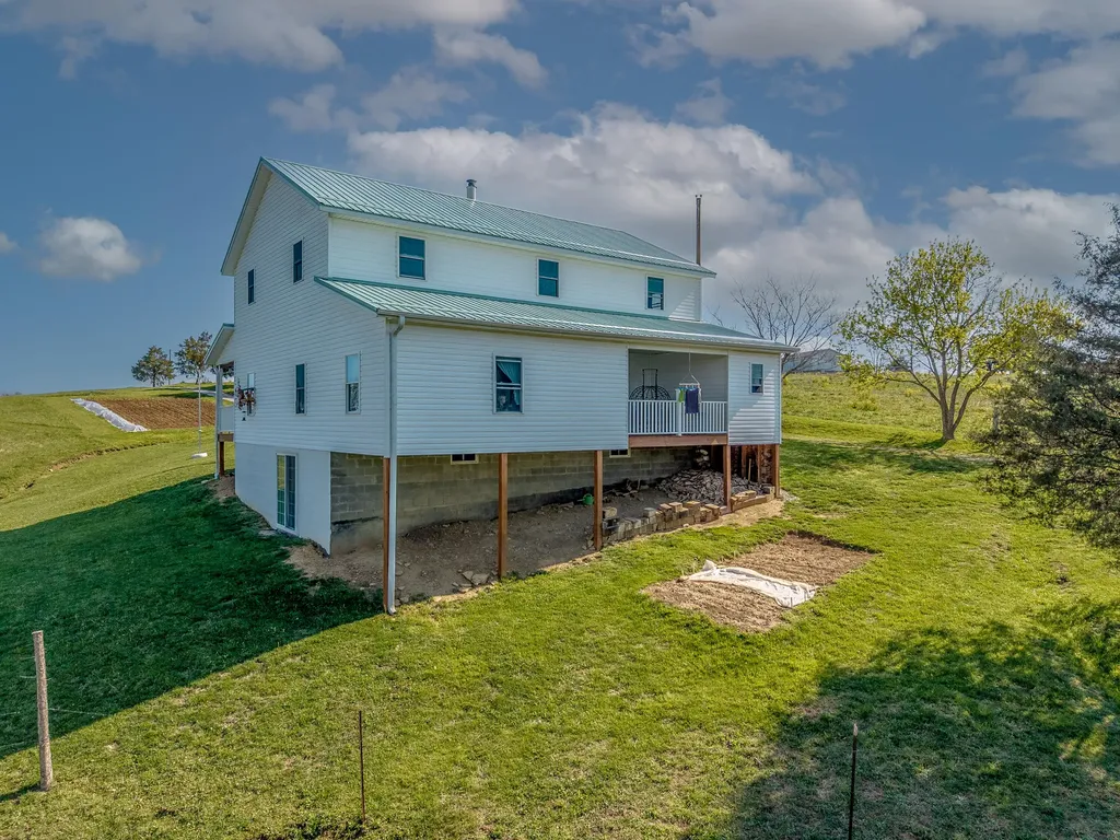 607 Saunders Lane Hillsboro KY 41049