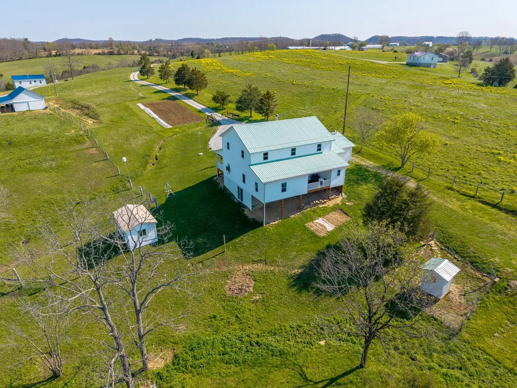 607 Saunders Lane Hillsboro KY 41049