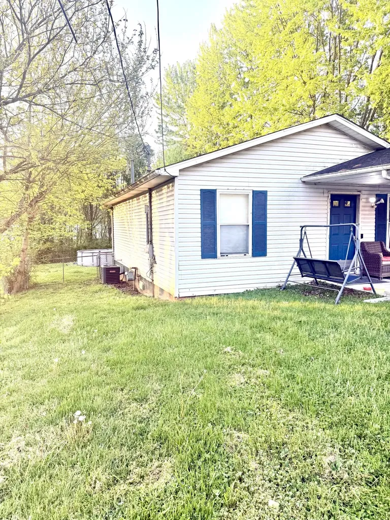 108 Adams Street Somerset KY 42501