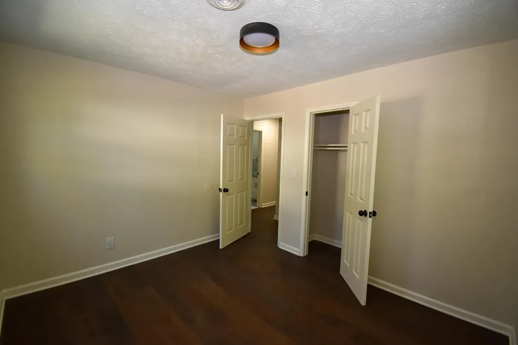 231 Sycamore Street Junction City KY 40440