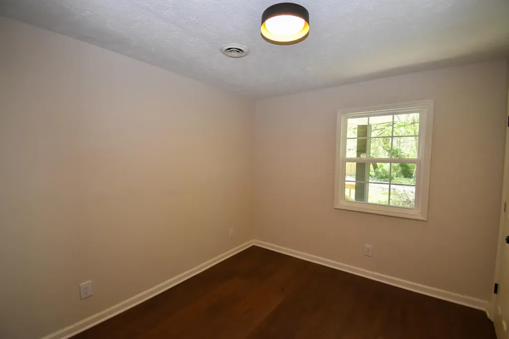 231 Sycamore Street Junction City KY 40440