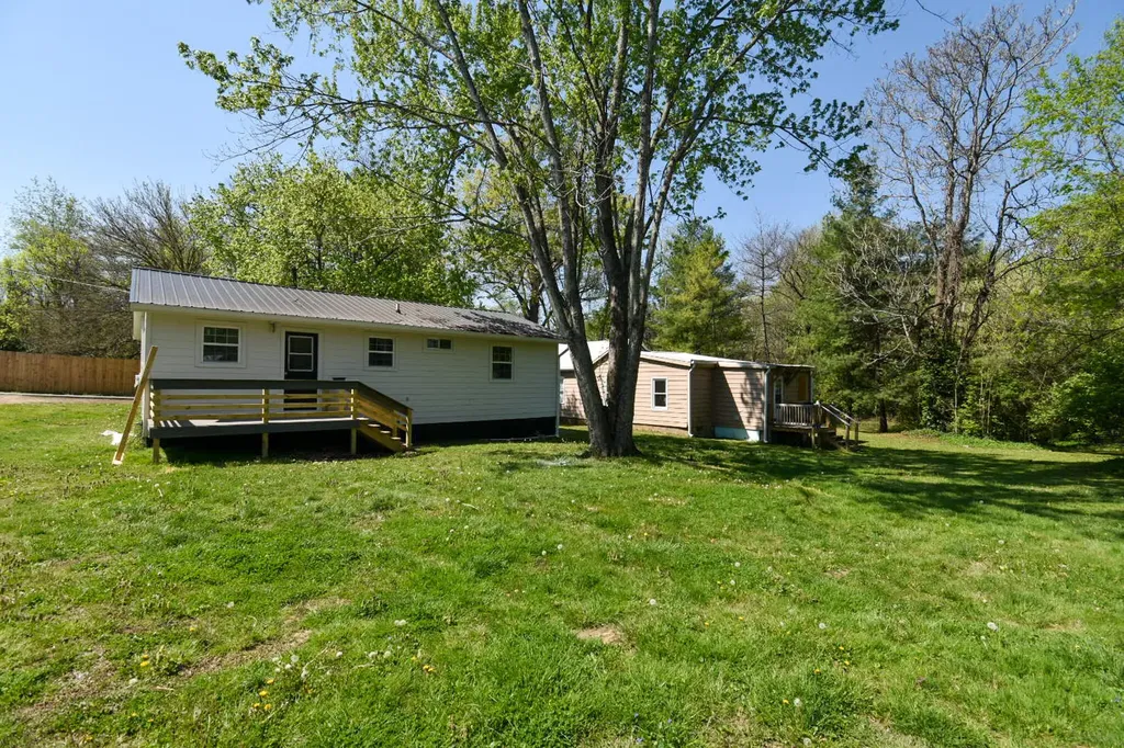 231 Sycamore Street Junction City KY 40440