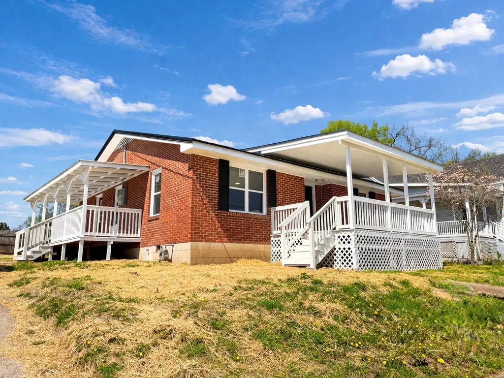 116 N Queen Street Mt Sterling KY 40353