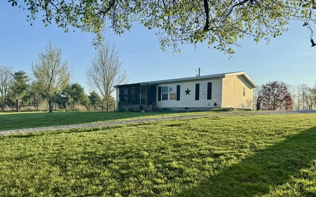 261 Owen Davis Drive Ewing KY 41039