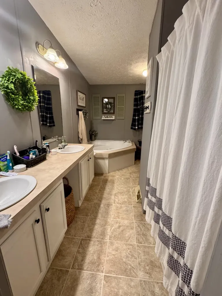 261 Owen Davis Drive Ewing KY 41039