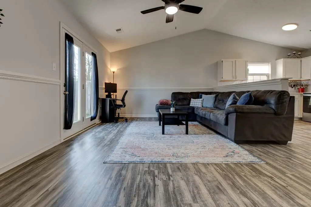 113 Christopher Drive Nicholasville KY 40356