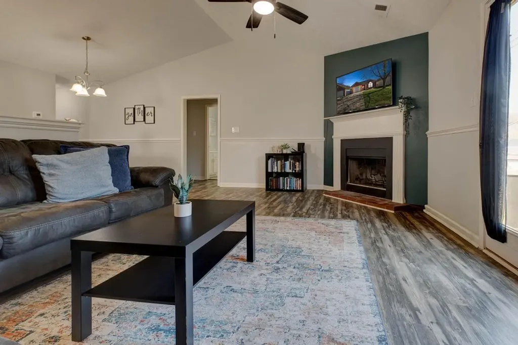 113 Christopher Drive Nicholasville KY 40356