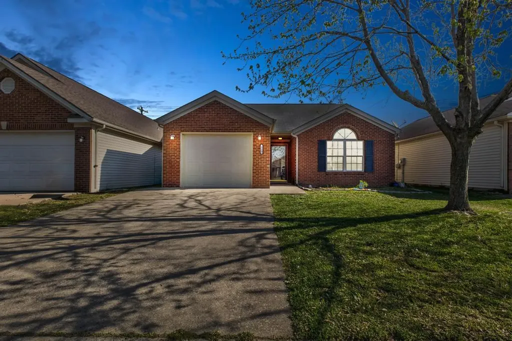 113 Christopher Drive Nicholasville KY 40356