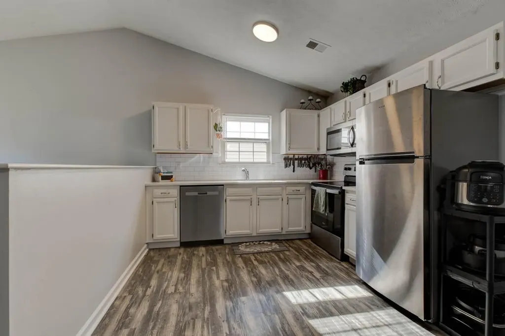 113 Christopher Drive Nicholasville KY 40356