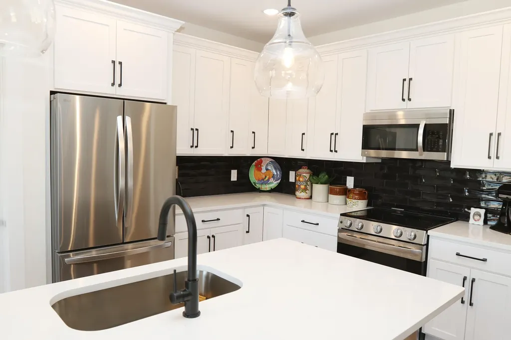 1104 Mission Drive Richmond KY 40475