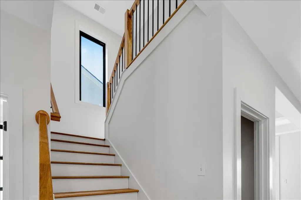 1069 Squirrel Nest Lane Lexington KY 40509