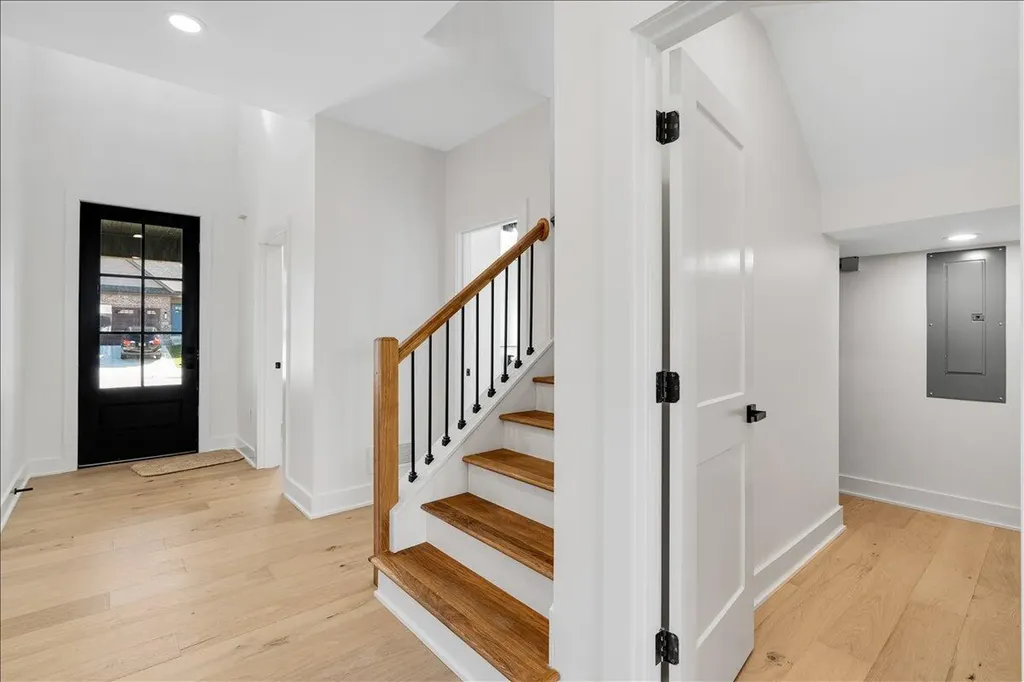 1069 Squirrel Nest Lane Lexington KY 40509