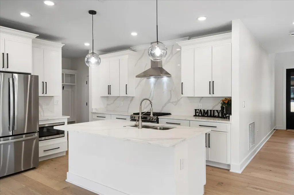 1069 Squirrel Nest Lane Lexington KY 40509
