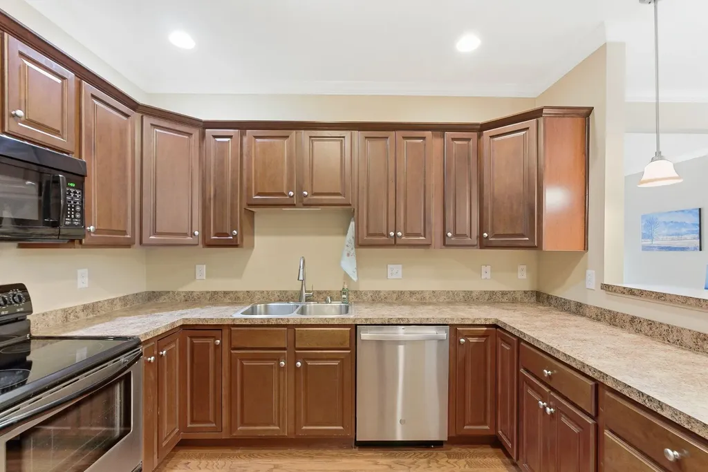 4464 Stuart Hall Boulevard Lexington KY 40509