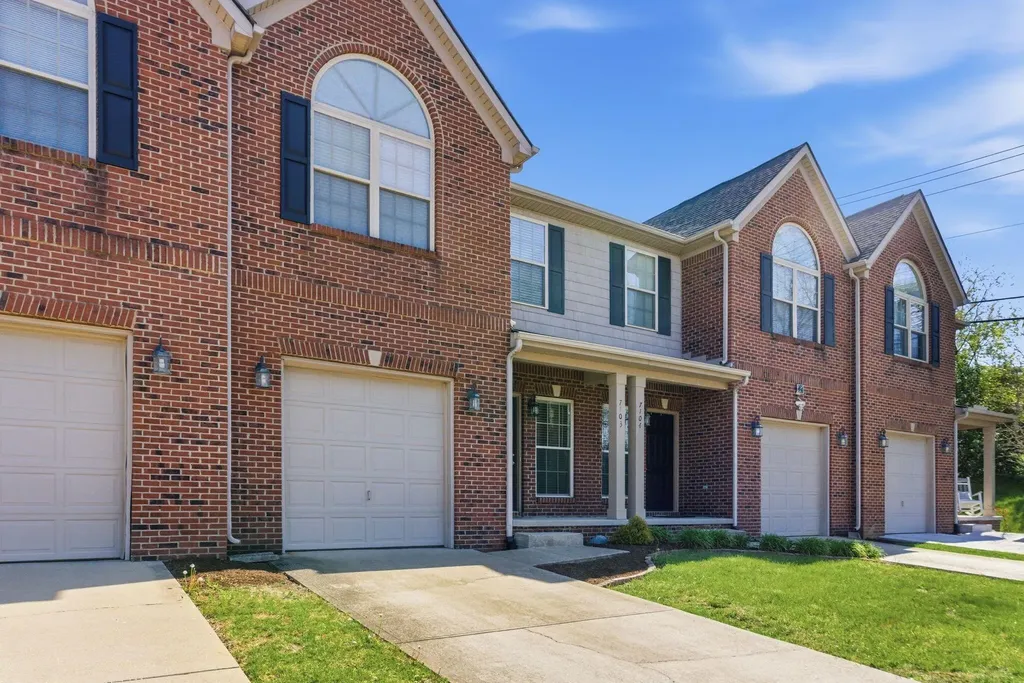 4464 Stuart Hall Boulevard Lexington KY 40509
