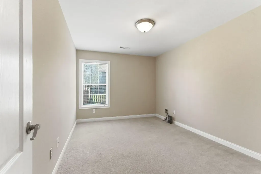4464 Stuart Hall Boulevard Lexington KY 40509