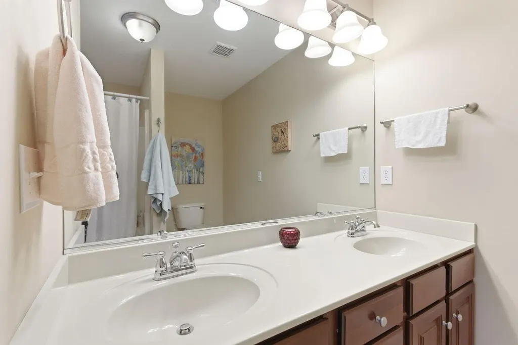 4464 Stuart Hall Boulevard Lexington KY 40509