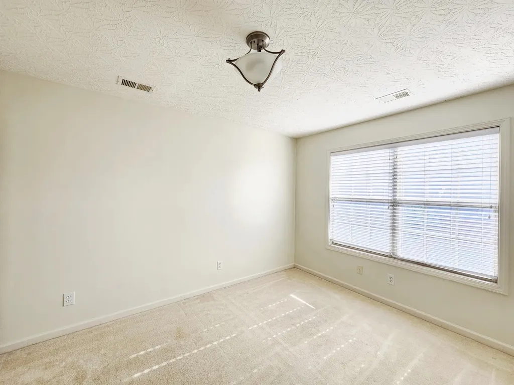 3304 Drayton Place Lexington KY 40503