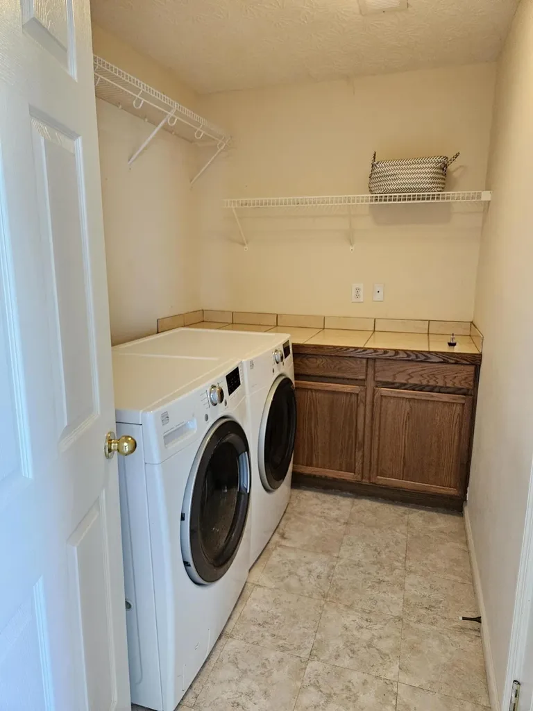 3304 Drayton Place Lexington KY 40503