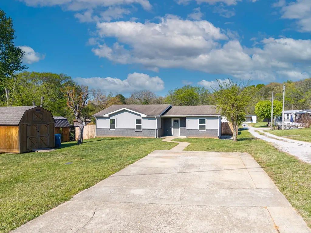 2968 Cedar Grove Road Somerset KY 42501