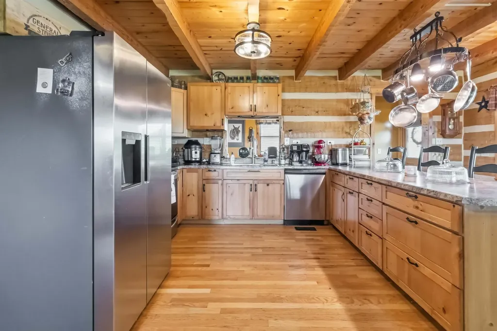 1548 High Bridge Road Lancaster KY 40444