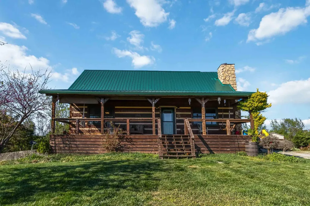 1548 High Bridge Road Lancaster KY 40444