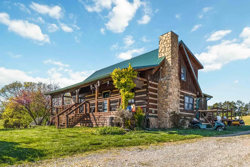 1548 High Bridge Road Lancaster KY 40444