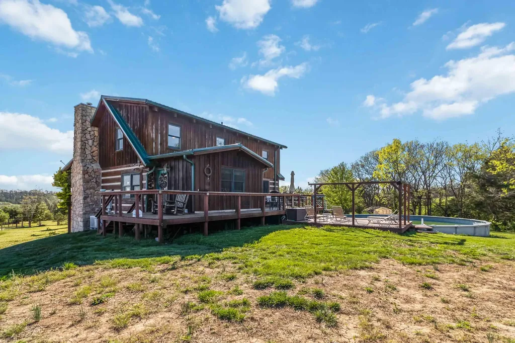 1548 High Bridge Road Lancaster KY 40444