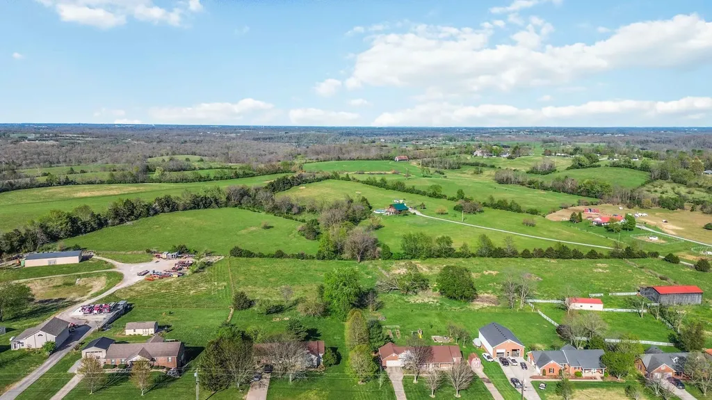 1548 High Bridge Road Lancaster KY 40444