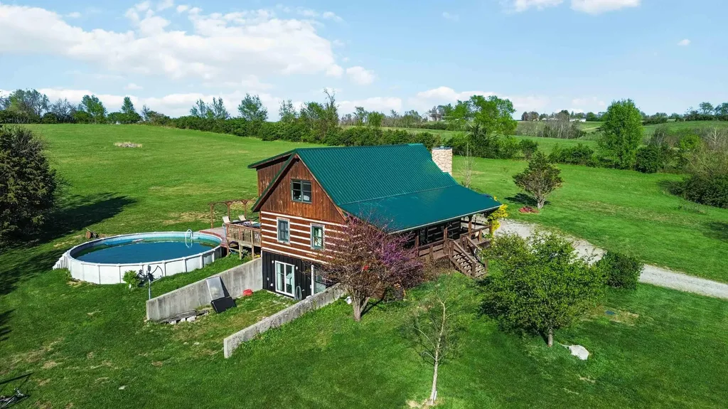 1548 High Bridge Road Lancaster KY 40444
