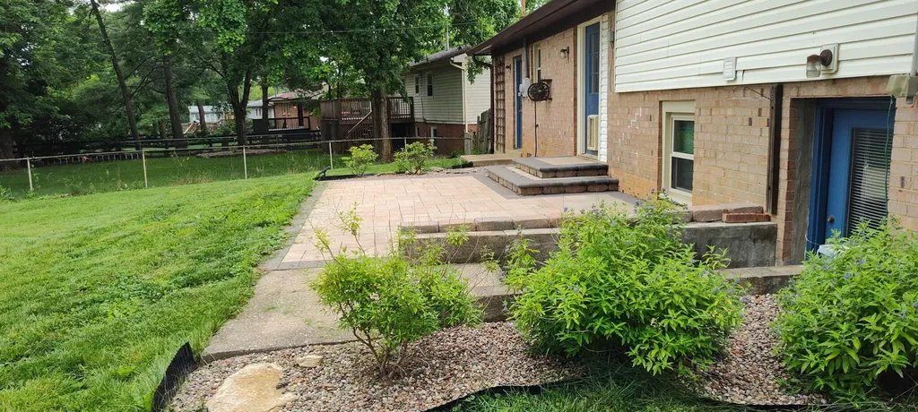 3266 Aqueduct Drive Lexington KY 40517