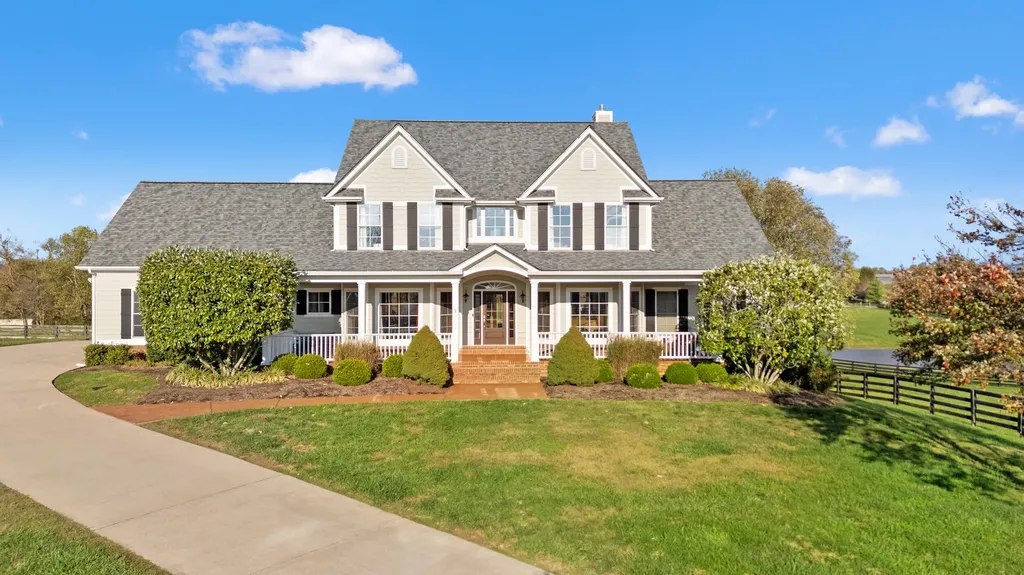 204 Crestridge Trail Nicholasville KY 40356