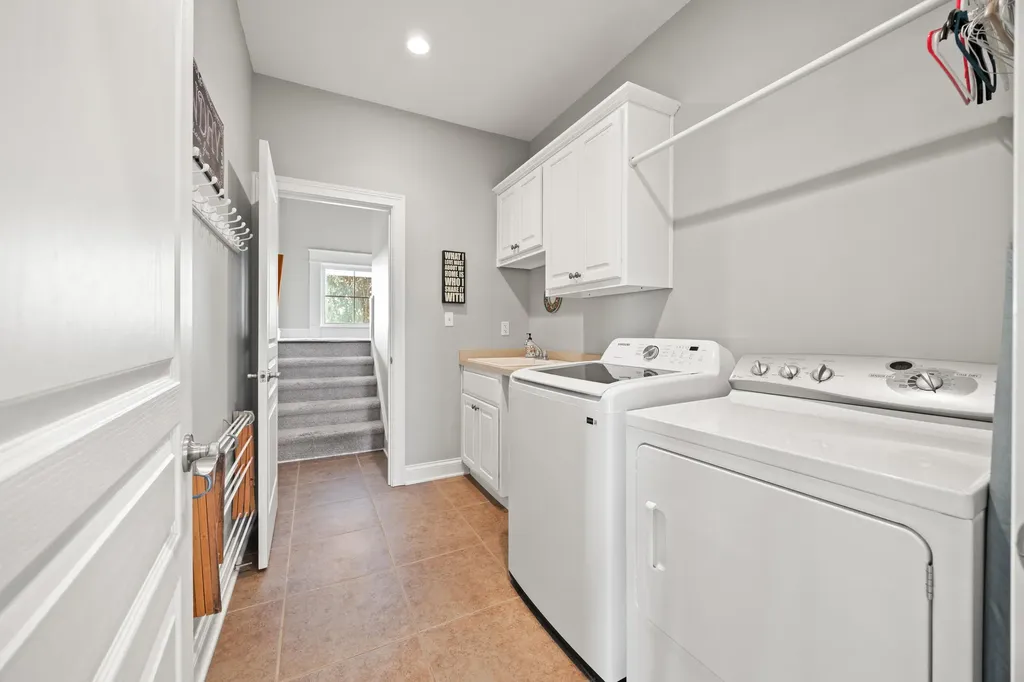 204 Crestridge Trail Nicholasville KY 40356