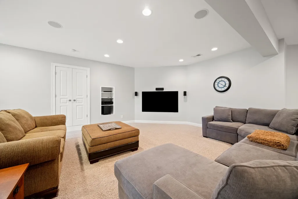 204 Crestridge Trail Nicholasville KY 40356