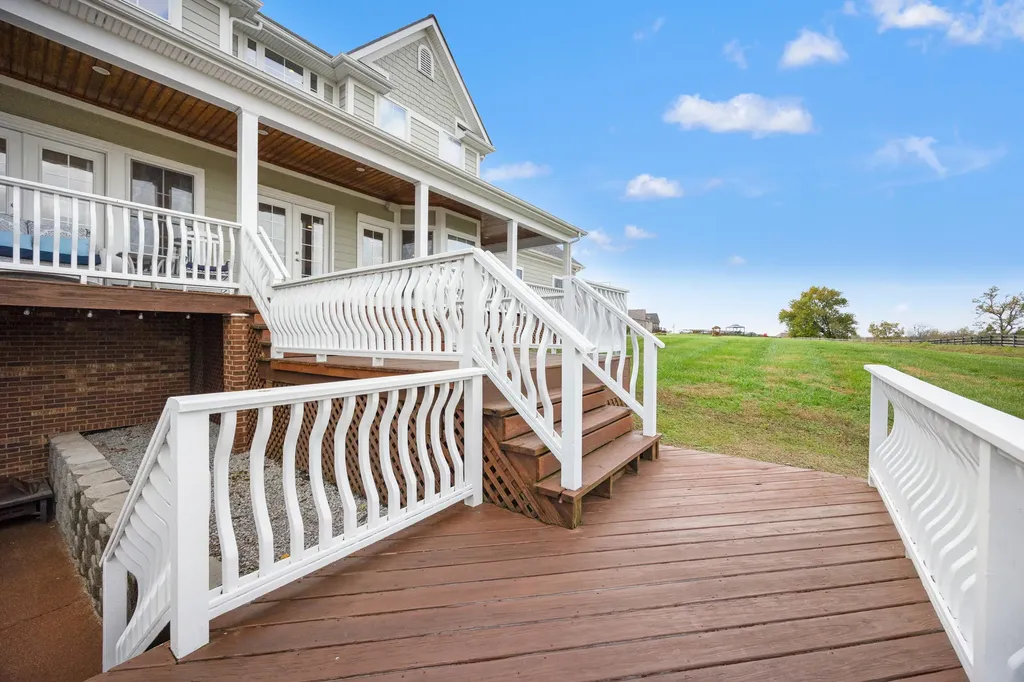 204 Crestridge Trail Nicholasville KY 40356