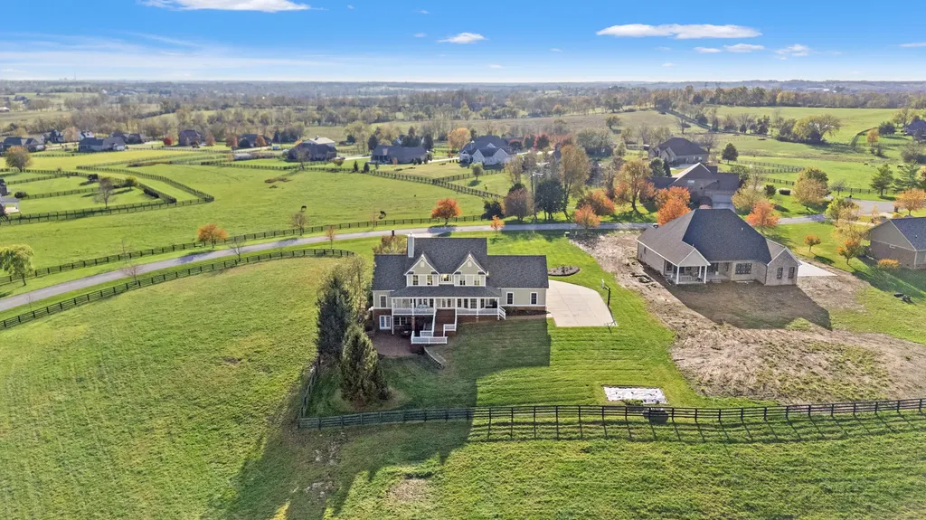 204 Crestridge Trail Nicholasville KY 40356