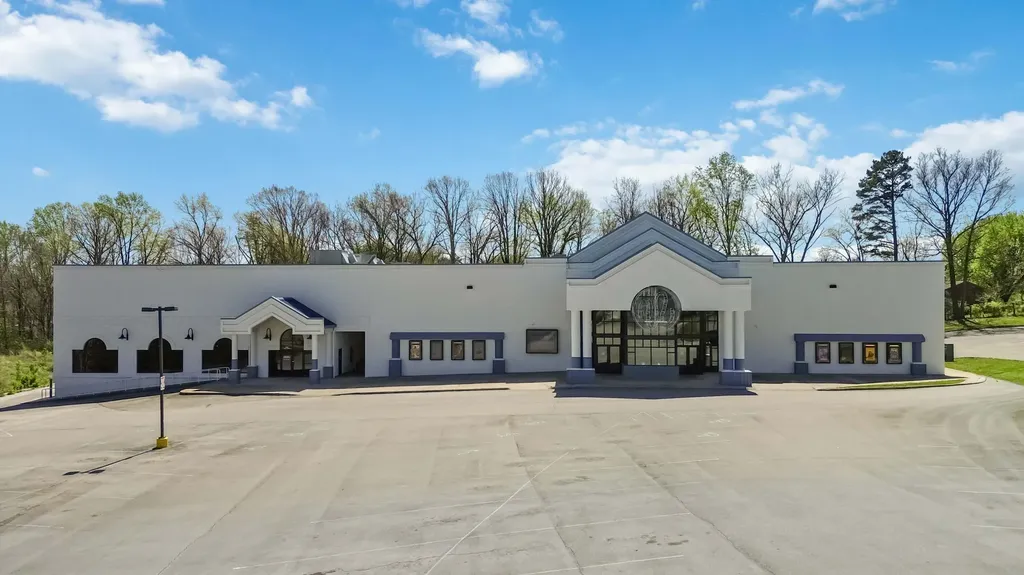 1868 Ky-192 London KY 40744