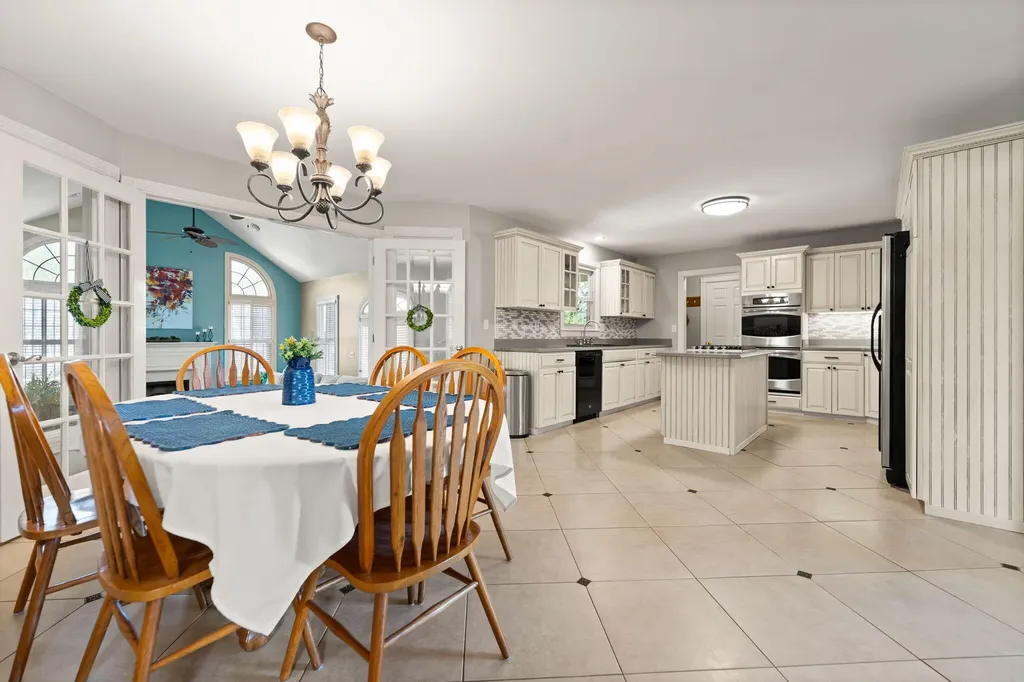 230 Royal Drive London KY 40744