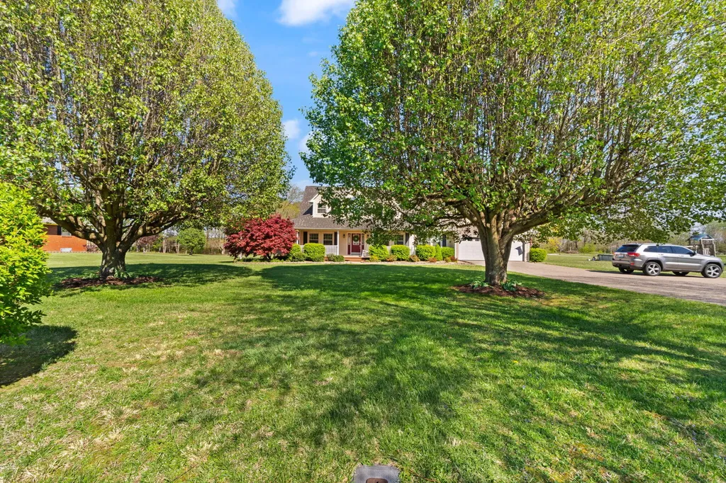 230 Royal Drive London KY 40744