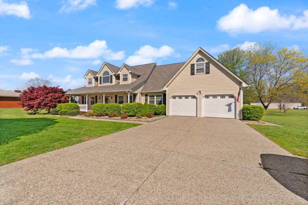 230 Royal Drive London KY 40744