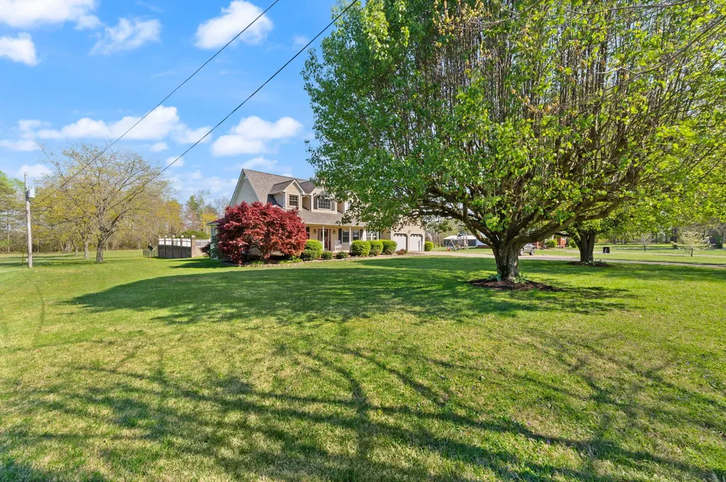 230 Royal Drive London KY 40744