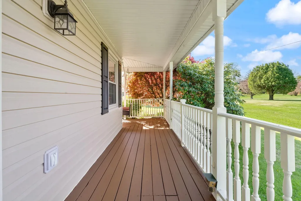 230 Royal Drive London KY 40744