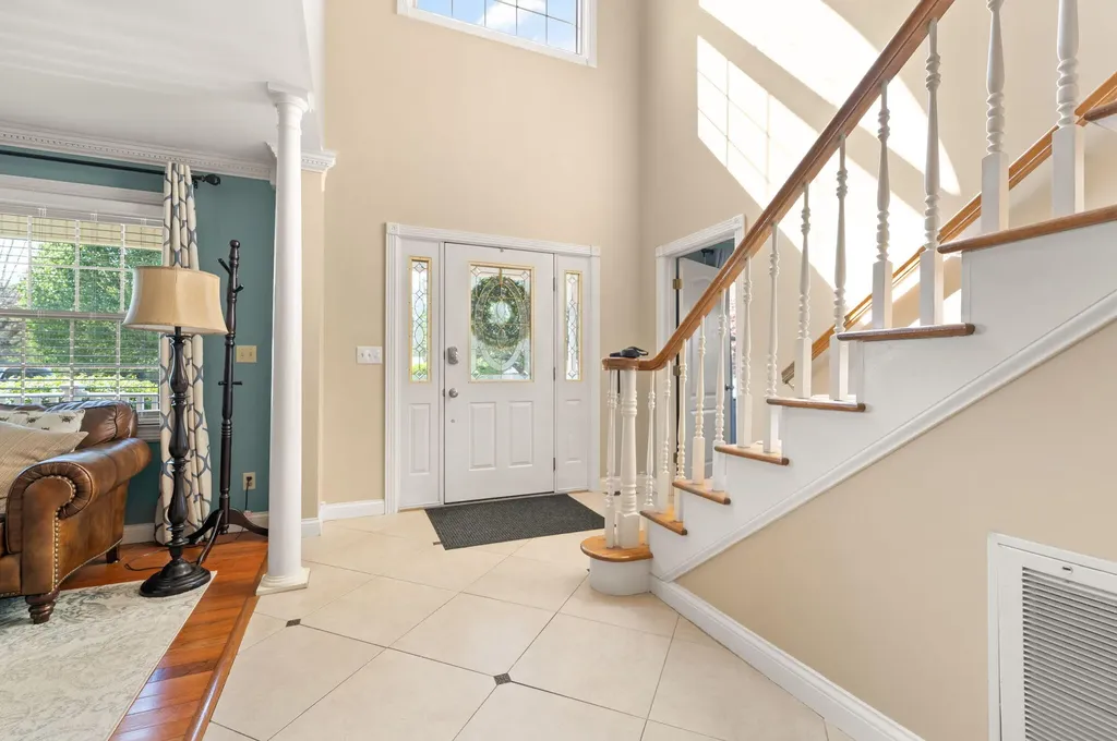 230 Royal Drive London KY 40744