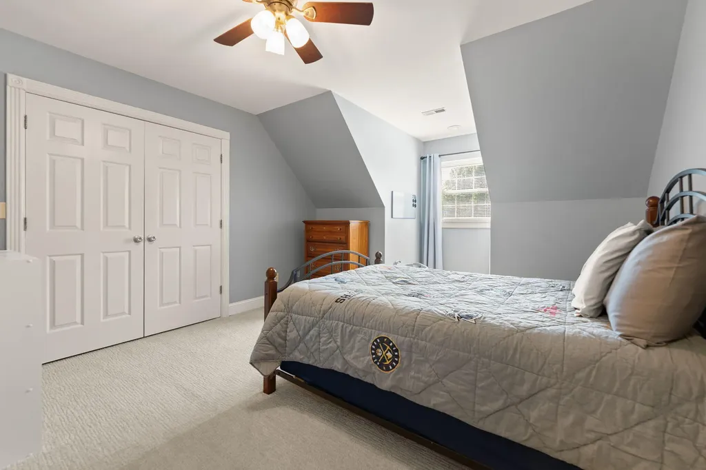 230 Royal Drive London KY 40744