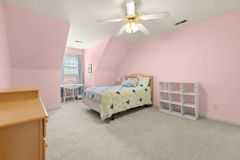230 Royal Drive London KY 40744