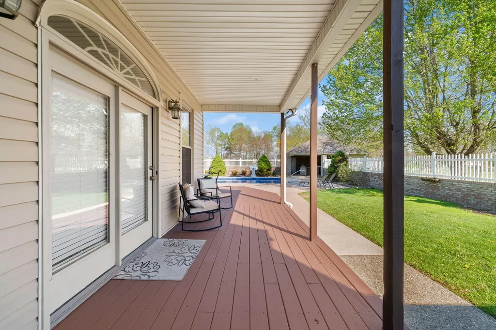 230 Royal Drive London KY 40744