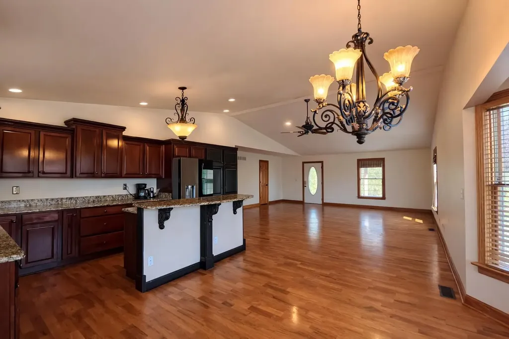 1440 Spout Springs Road Clay City KY 40312